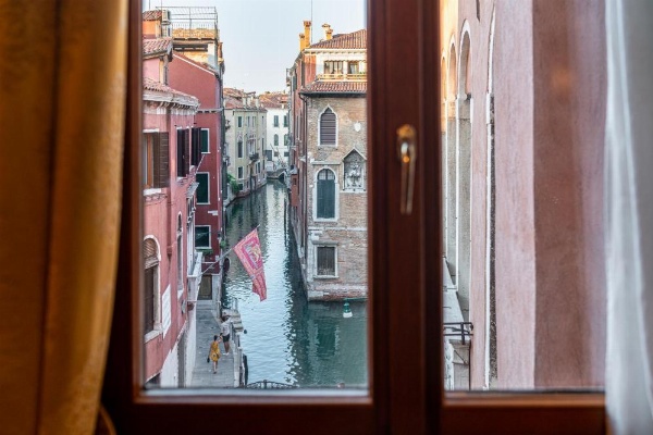 All’Angelo Art Hotel image 26